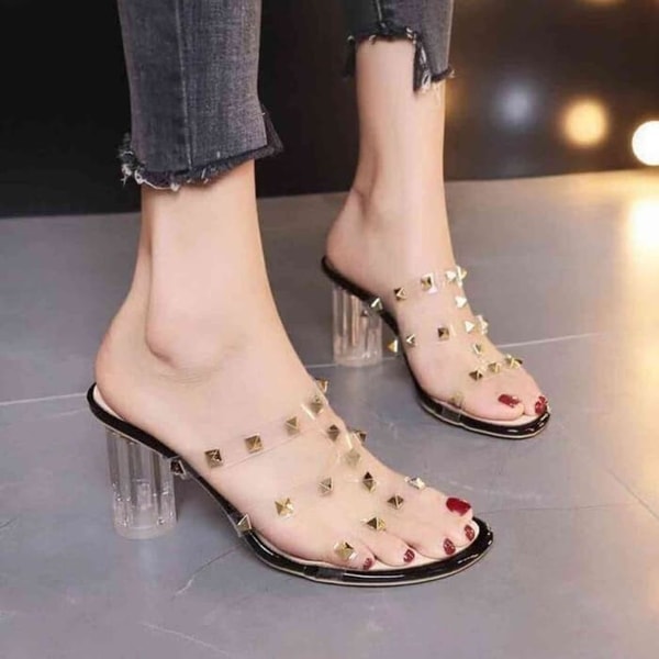 Baju Muslim Sepatu Heels  Wanita Kaca 